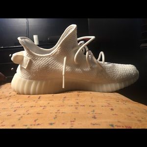 ADIDAS YEEZY BOOST 350 V2 TRIPLE WHITE